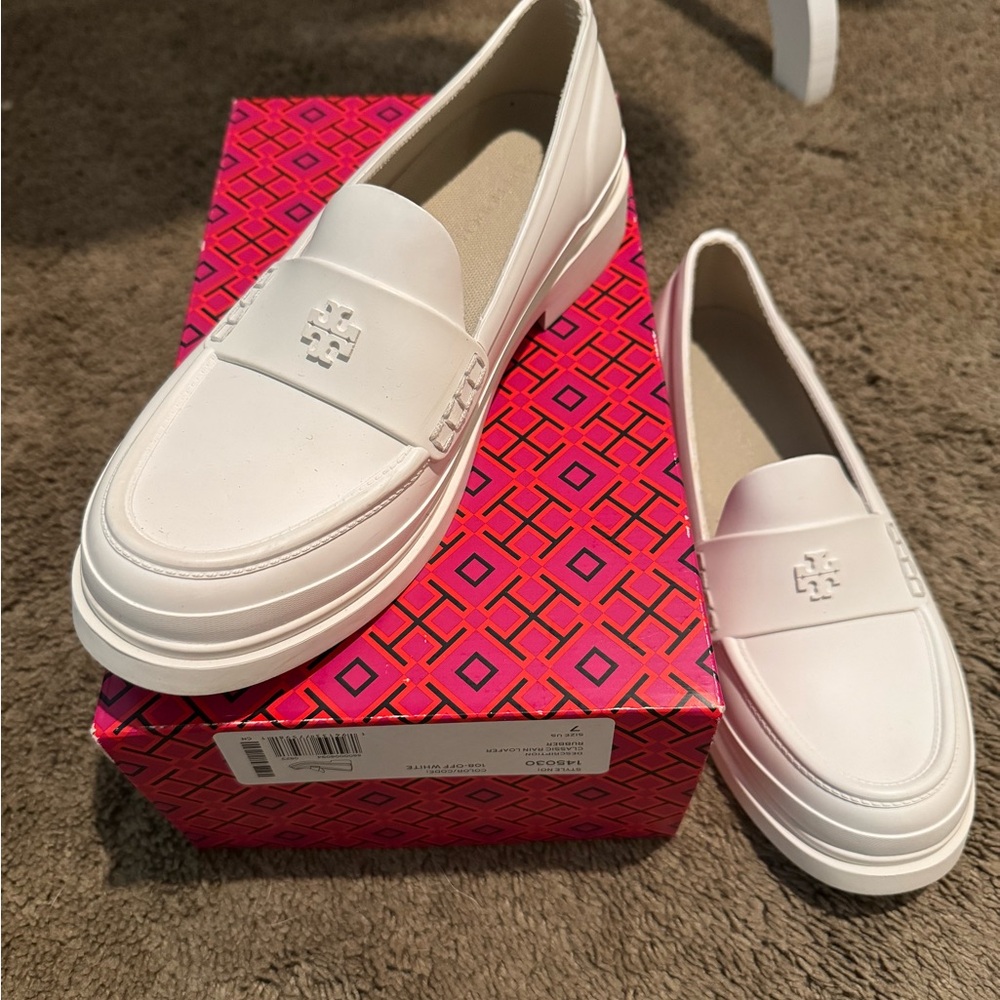 Tory Burch Women's white Loafers